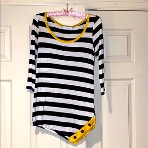 LimeLush Asymmetrical Hem Stripped 3/4 Sleeve